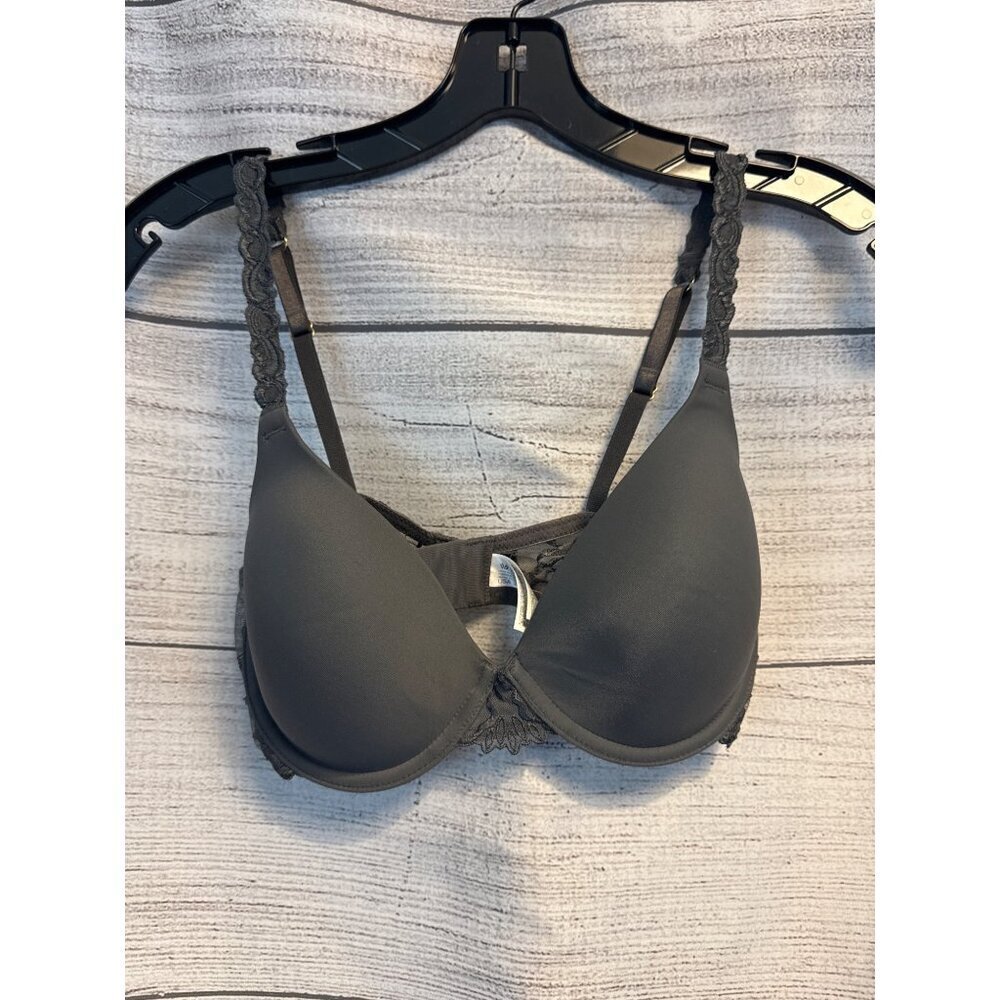 Wacoal Lace Trim Smooth Underwire Bra Size 32D